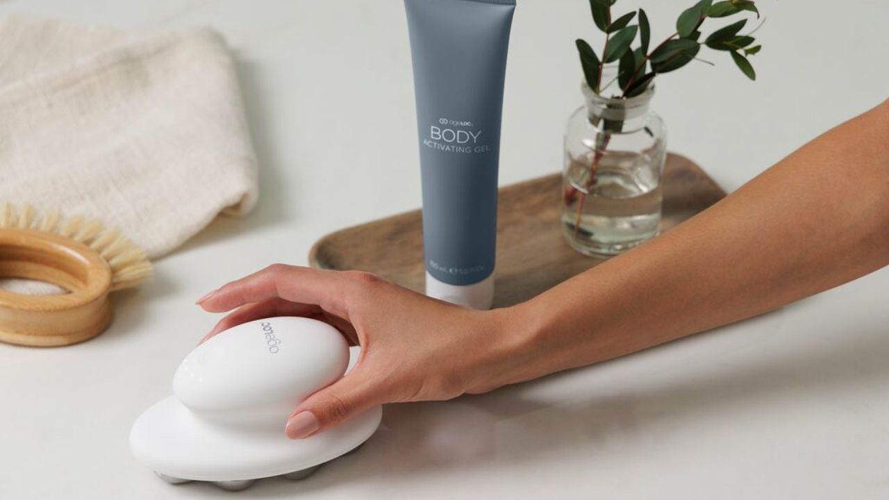 IQOO 9 SERIES INDIA LAUNCH TIPPED FOR JANUARY 2022, SEE SPECS