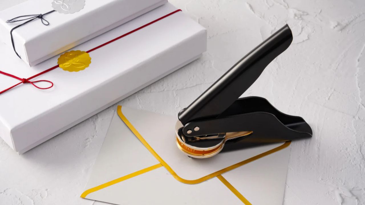 How to Choose the Right Embosser Machine for Your Needs?