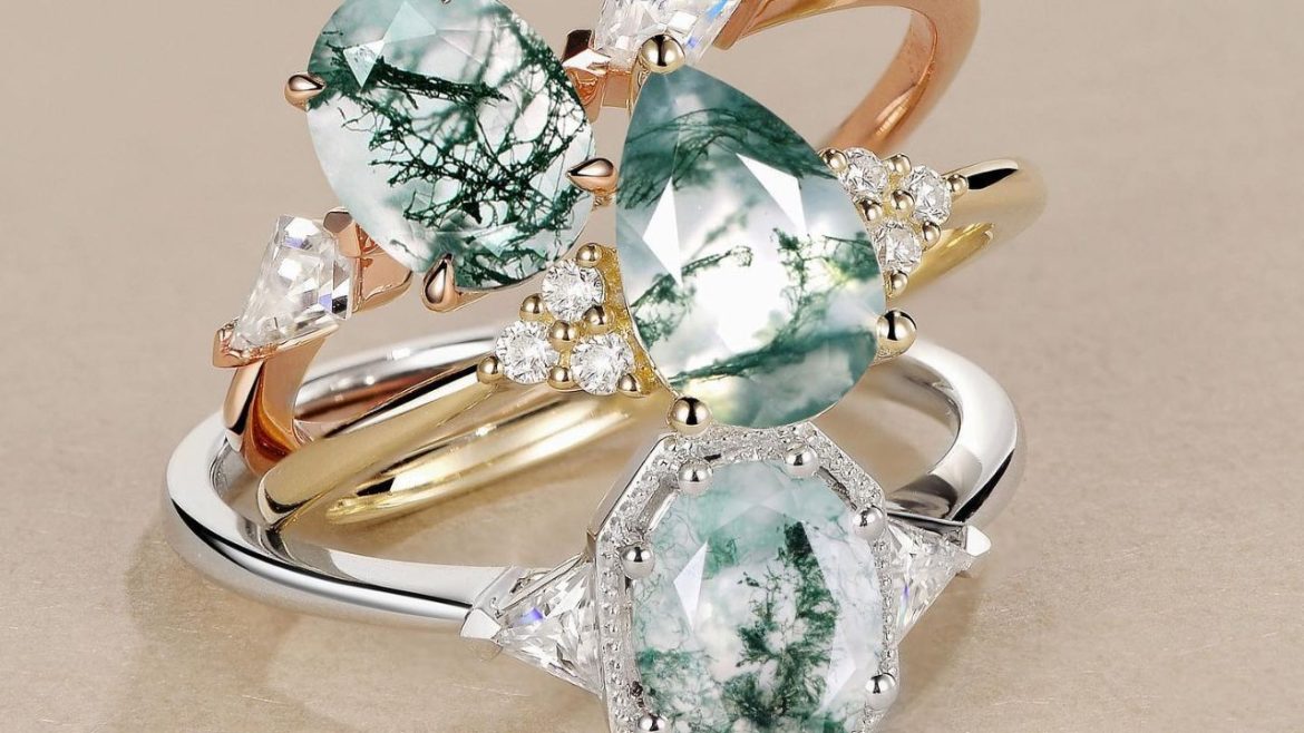 How-to-Wear-Moss-Agate-Rings-for-Any-Occasion